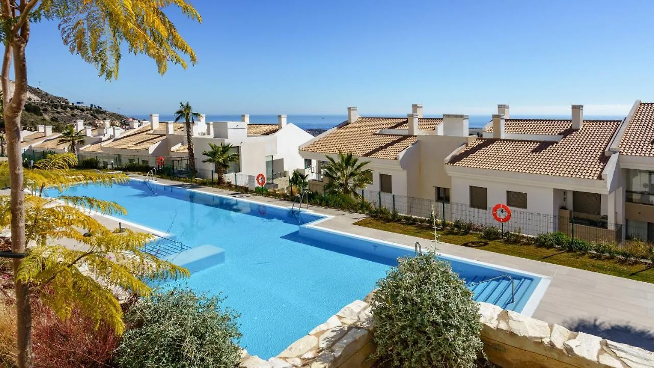 Top-Floor Apartment With Pool Ref 20 Benalmadena