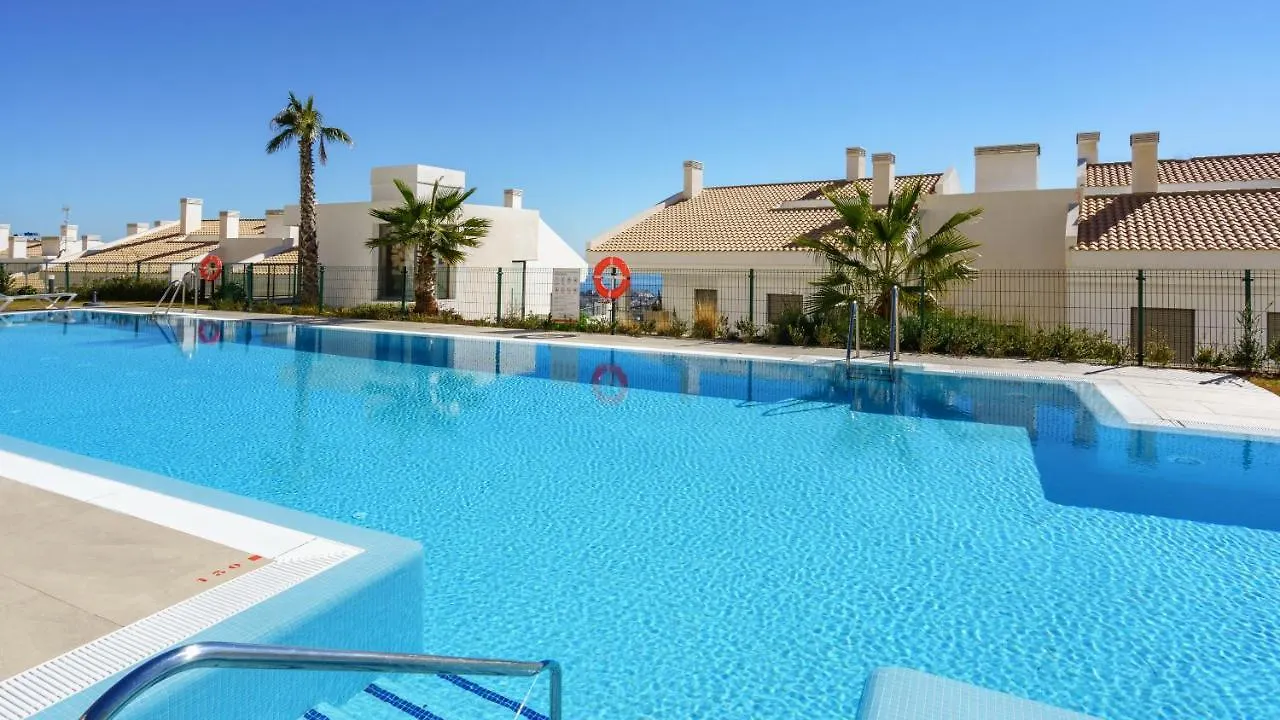 Top-Floor Apartment With Pool Ref 20 Benalmadena