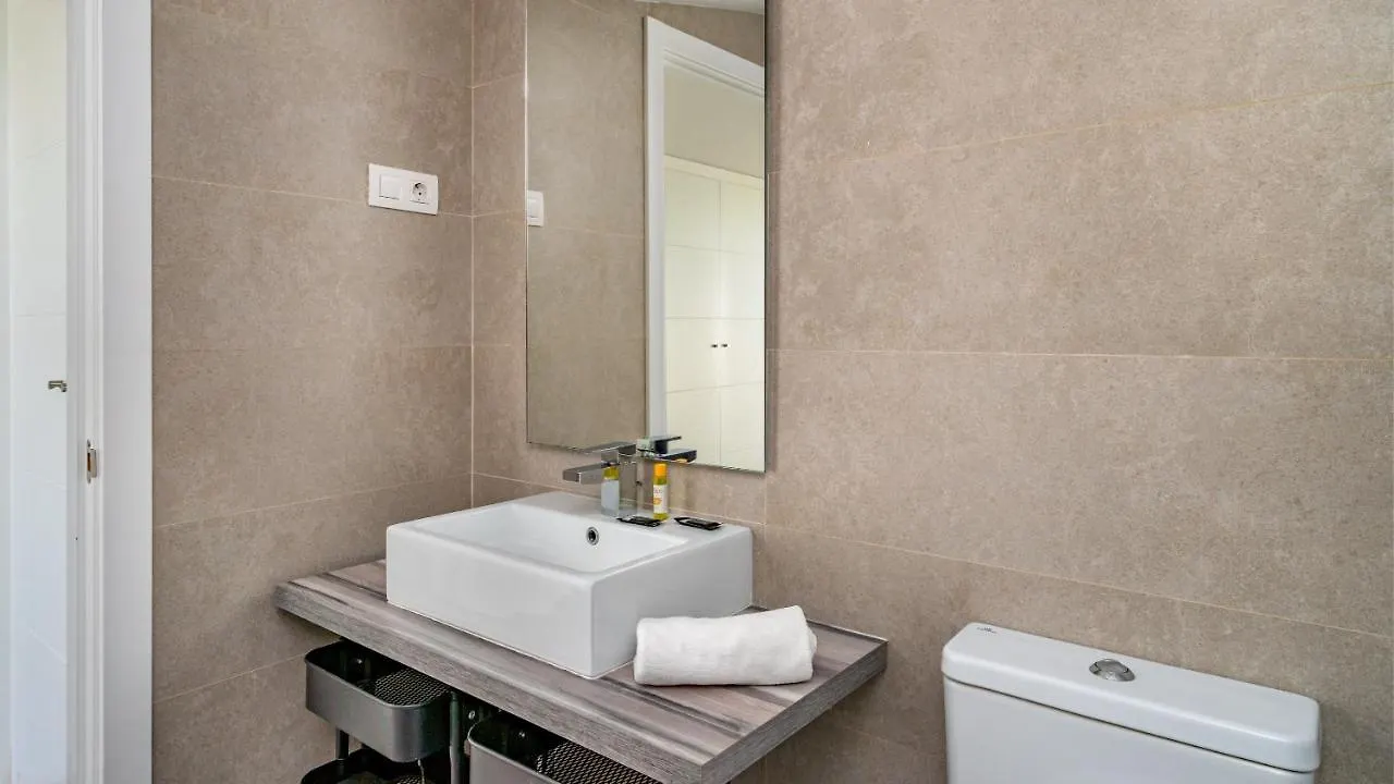 Top-Floor Apartment With Pool Ref 20 Benalmadena